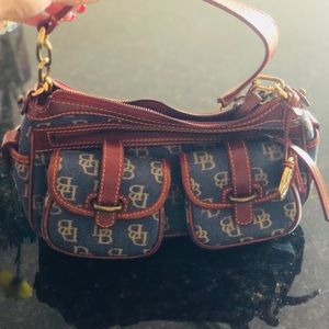 ❗️FLASH SALE❗️Like New Dooney & Bourke!